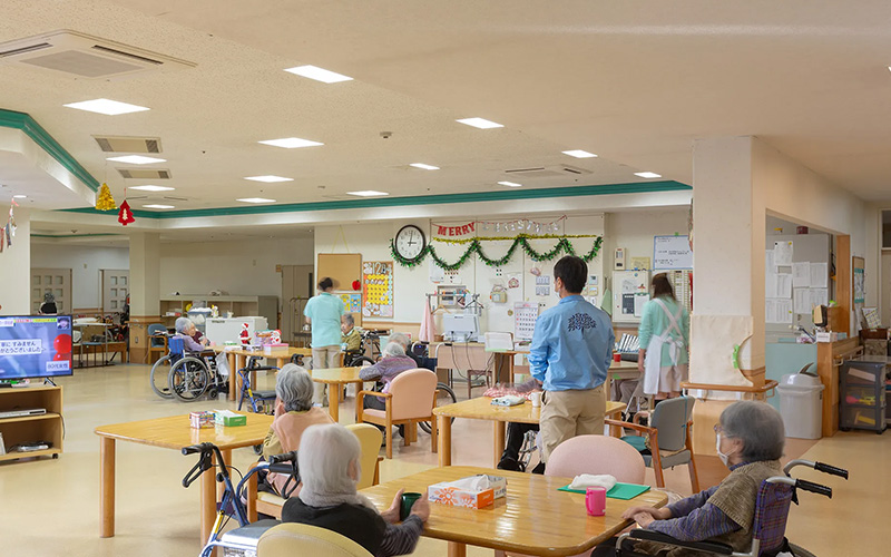 介護老人保健施設　森の泉